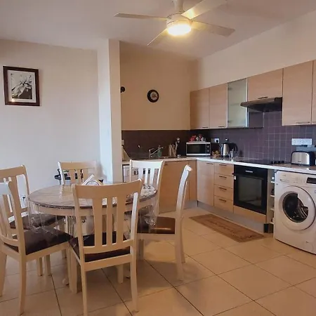 Village - F302 * Pyla