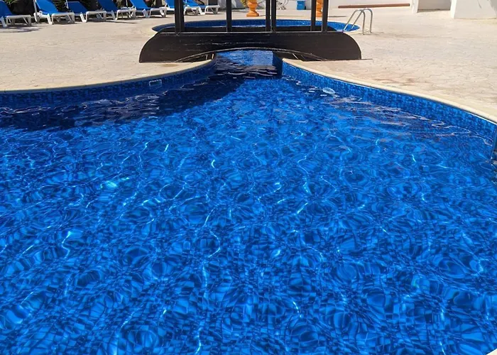 アパート Village - F302 *